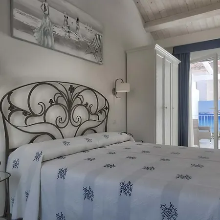 Mediterraneo Relais De Charme Santa Teresa Gallura